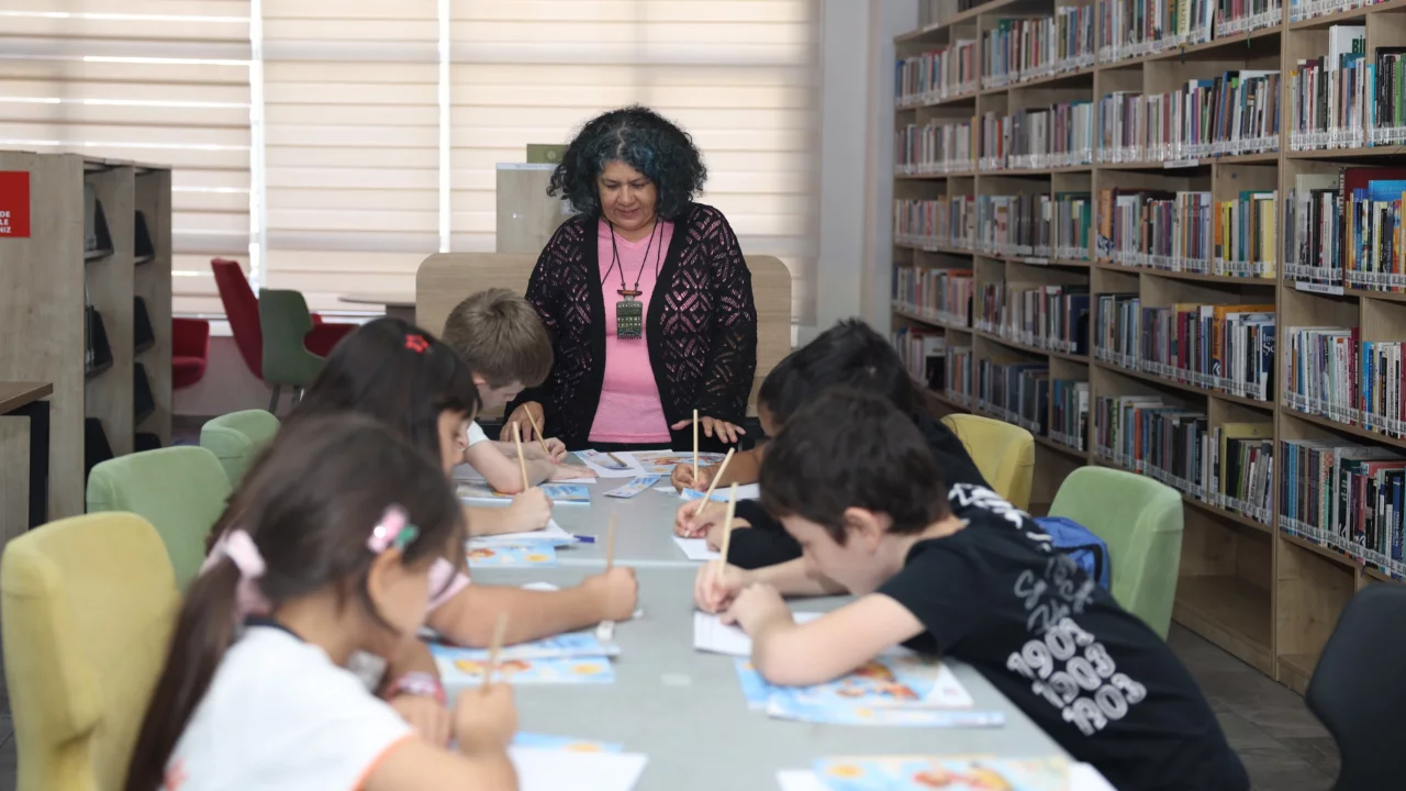 Osmangazi'nin küçük yazarları yeni hikayelerini yazıyor