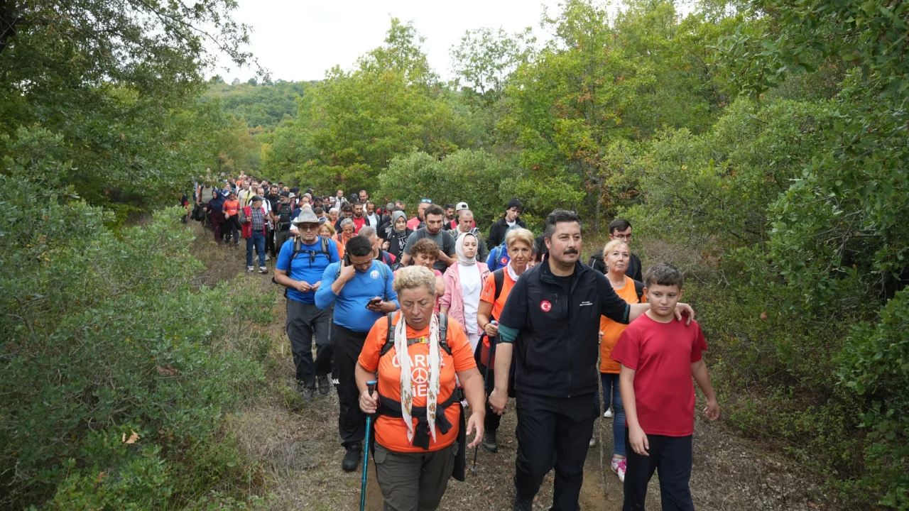 Y&uuml;zlerce doğasever Yenişehir'de buluştu