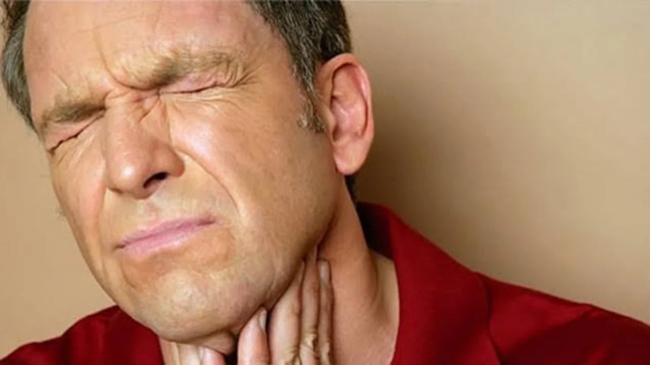 Boğaz ağrısına ne iyi gelir? Boğaz ağrısını hafifletmenin yolları