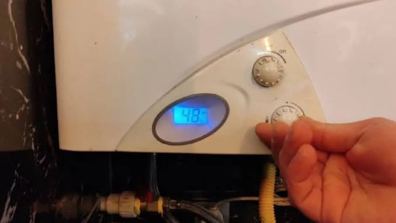 Kombi neden su eksiltir? Kombi basıncı neden d&uuml;şer?