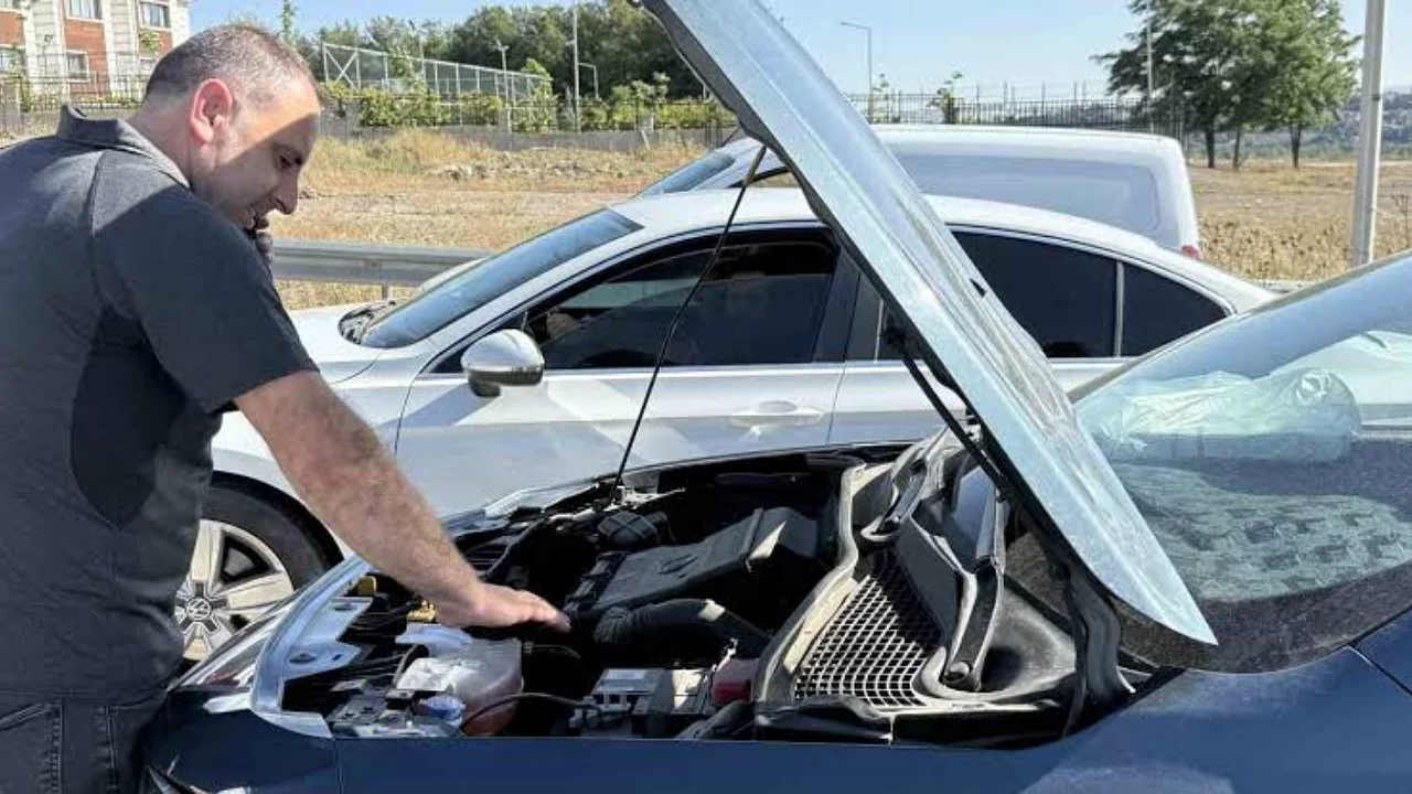 Araba neden hararet yapar? Motorun hararet yapmasının nedenleri