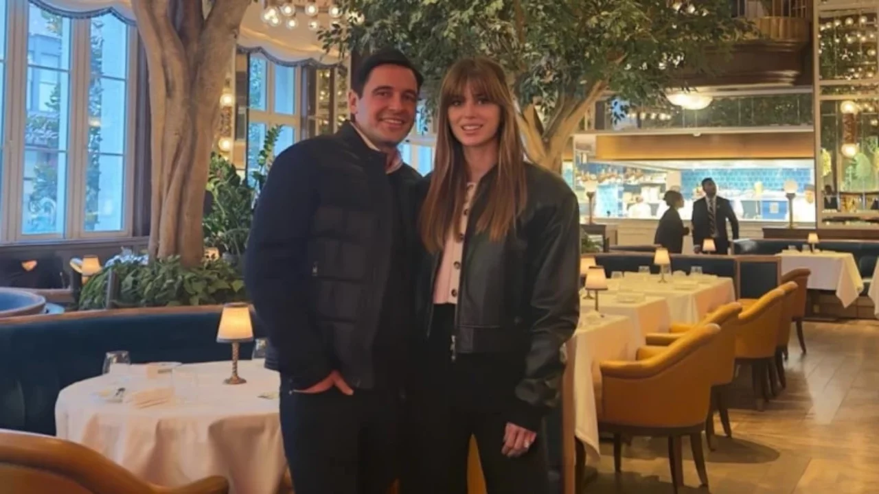 Nazlı Sabancı'dan oğlu Ömer için yalıda özel davet! Sosyete bu buluşmada bir araya geldi