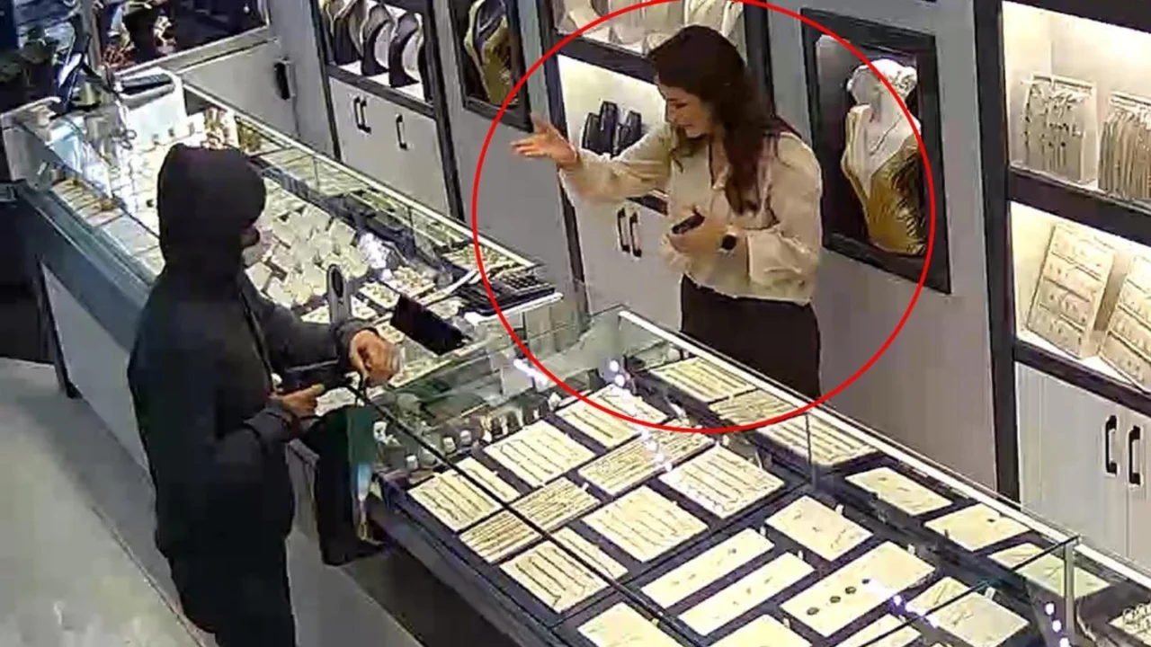 Tabancayı doğrultup "Bu bir soygundur" dedi, aldığı cevapla kaçtı
