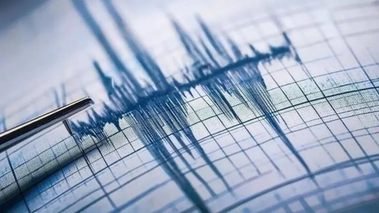 Denizli'de deprem mi oldu, ka&ccedil; b&uuml;y&uuml;kl&uuml;ğ&uuml;nde? Son dakika! Az &ouml;nce deprem Denizli'de nerede oldu?