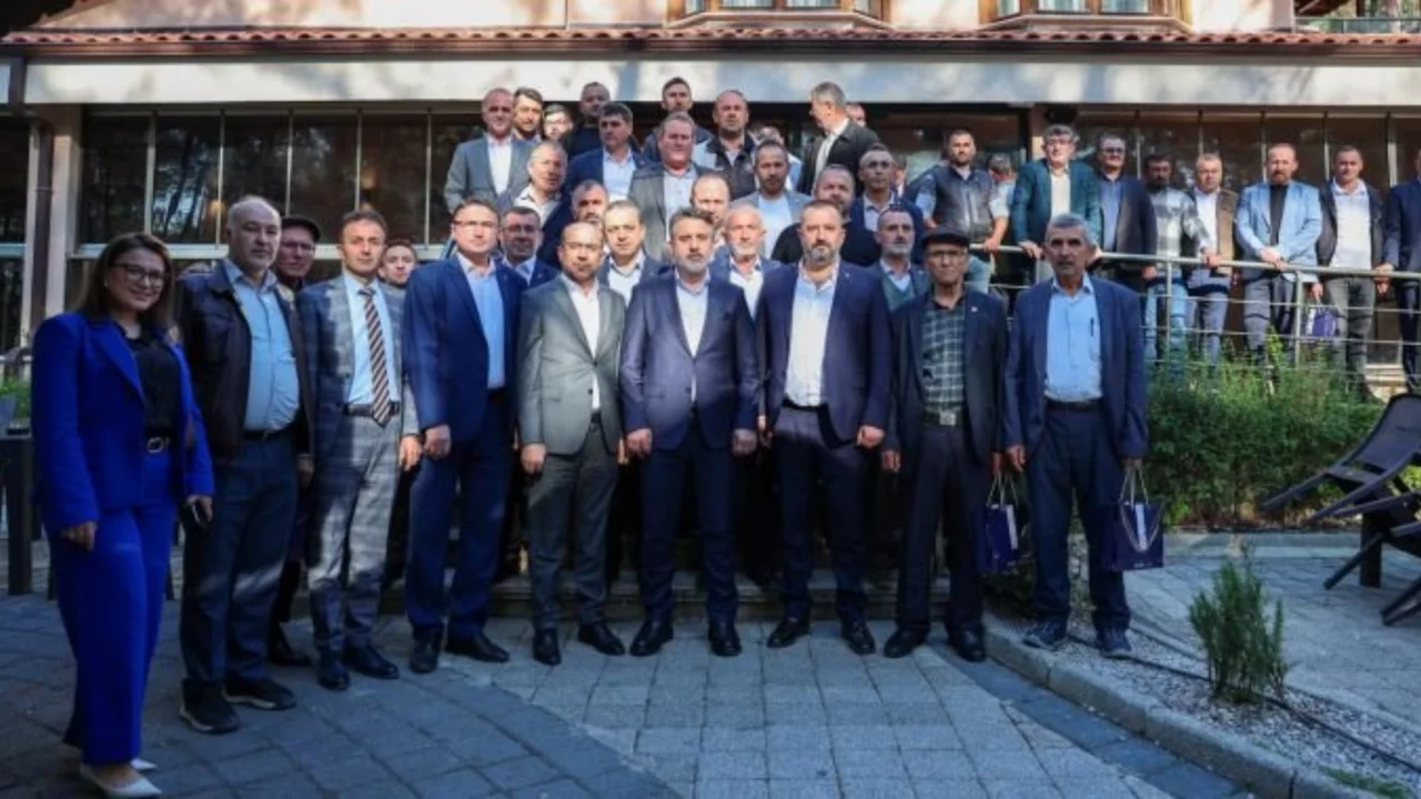 Bursa Orhaneli'de muhtarlarla buluşma! 61 mahalleden 275 talep