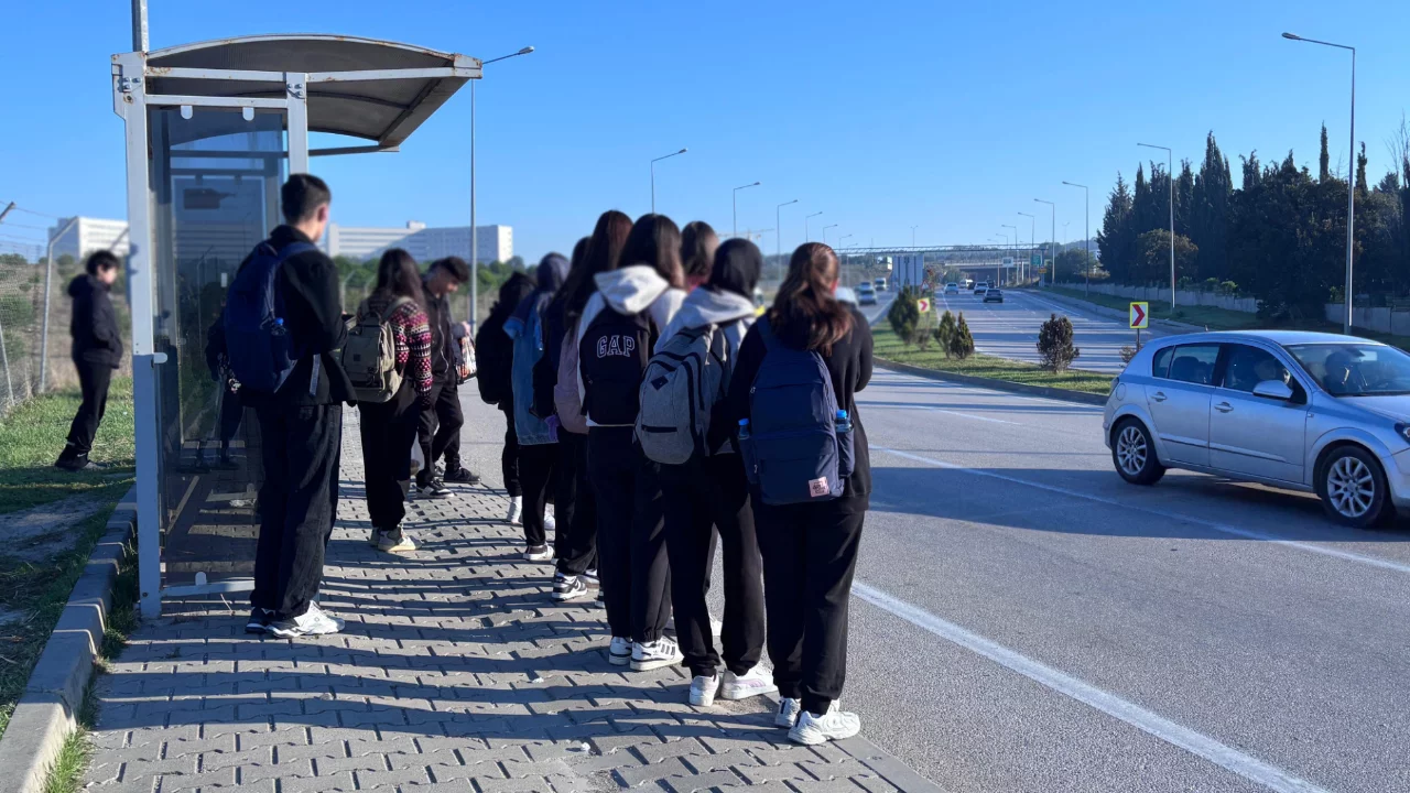 Bursa'da iki b&ouml;lge arasına 'k&ouml;r&uuml;kl&uuml; otob&uuml;s' talebi!