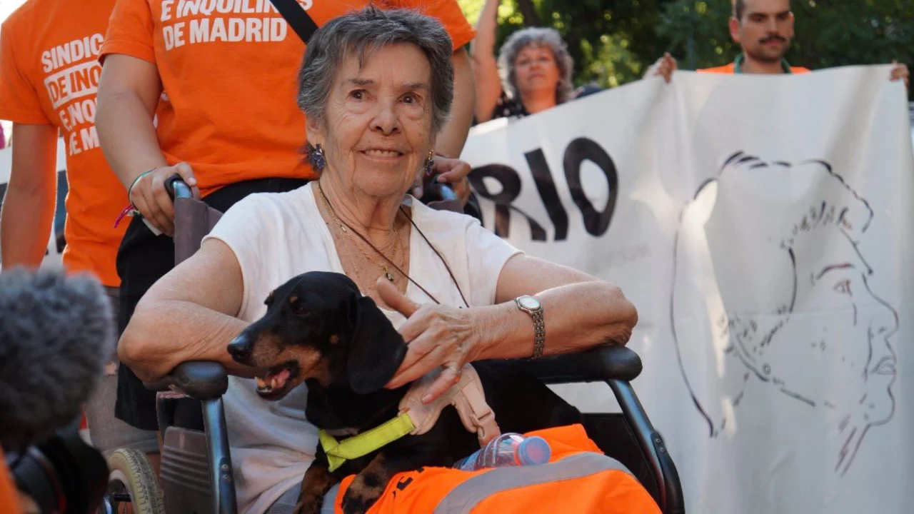 İspanya'da konut krizinin sembolüydü: 87 yaşındaki Mari Carmen hayatını kaybetti