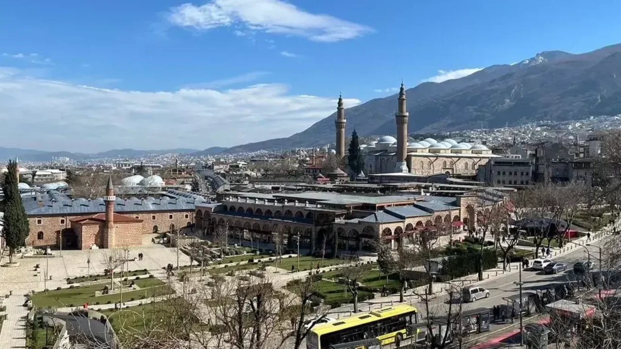 Bursa'da yazdan kalma günler ne kadar sürecek? Meteoroloji yanıtladı...
