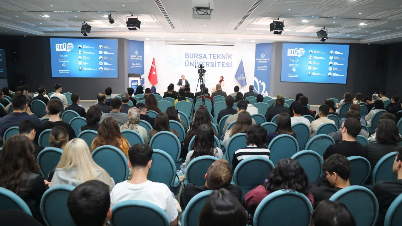 BT&Uuml; Konuşmaları'nda "Emsalsiz bir soykırım: Gazze" Konuşuldu: "Bu k&uuml;&ccedil;&uuml;k bir &ccedil;atışma değil bir soykırım"