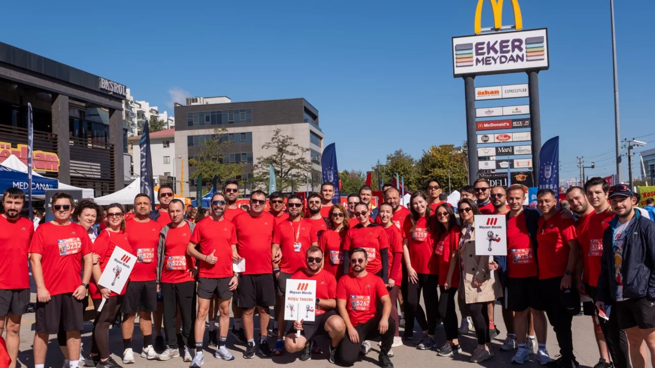 Maysan Mando'nun g&uuml;&ccedil;l&uuml; takım ruhu Eker I Run'da &ccedil;ifte başarı getirdi