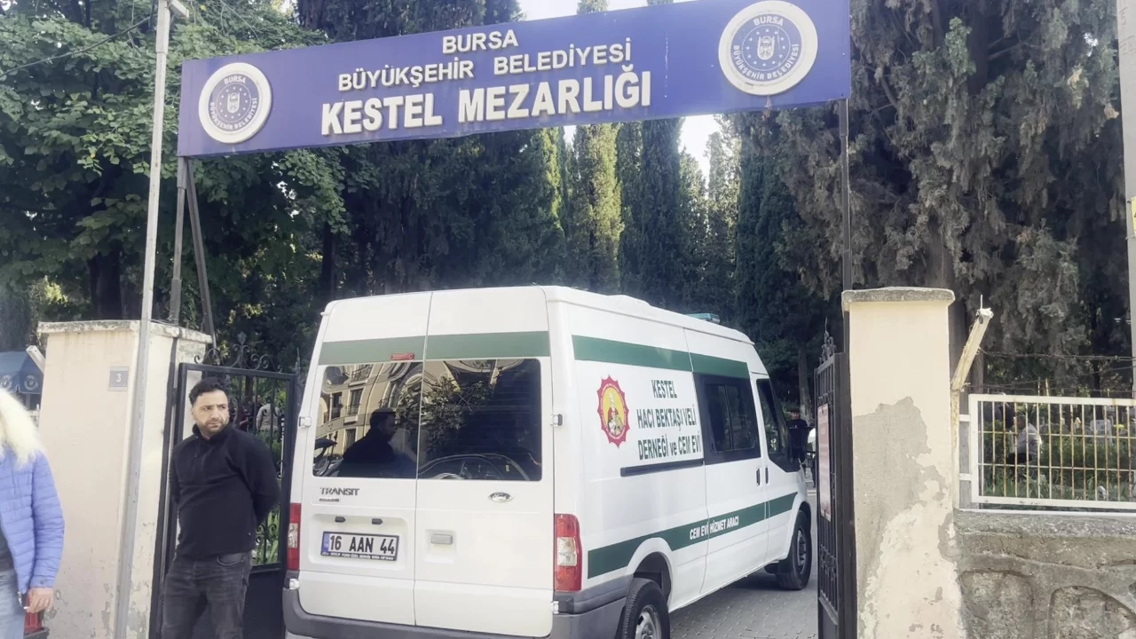 Bursa'daki silahlı saldırıda arkadaşını &ouml;ld&uuml;rm&uuml;şt&uuml;! Kısa s&uuml;rede yakalandı...