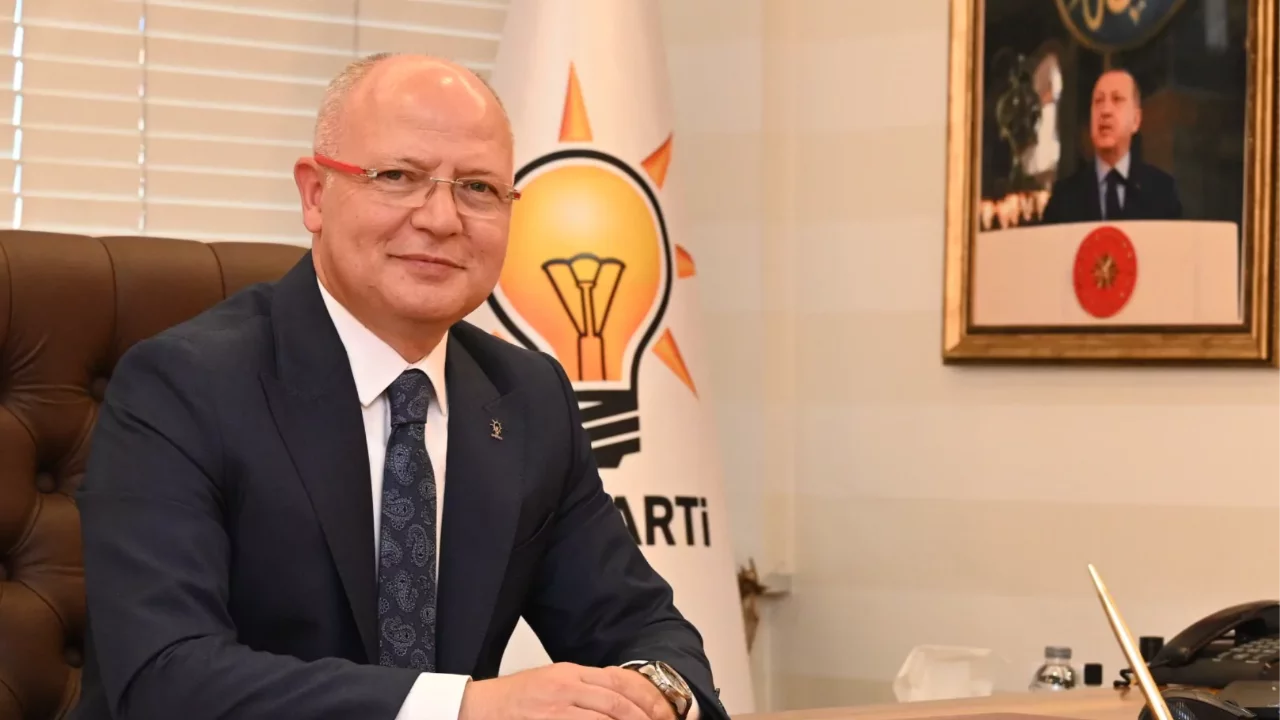 Ak Parti Bursa İl Başkanı Davut G&uuml;rkan'dan Burkay'a teşekk&uuml;r, Matlı'ya tebrik