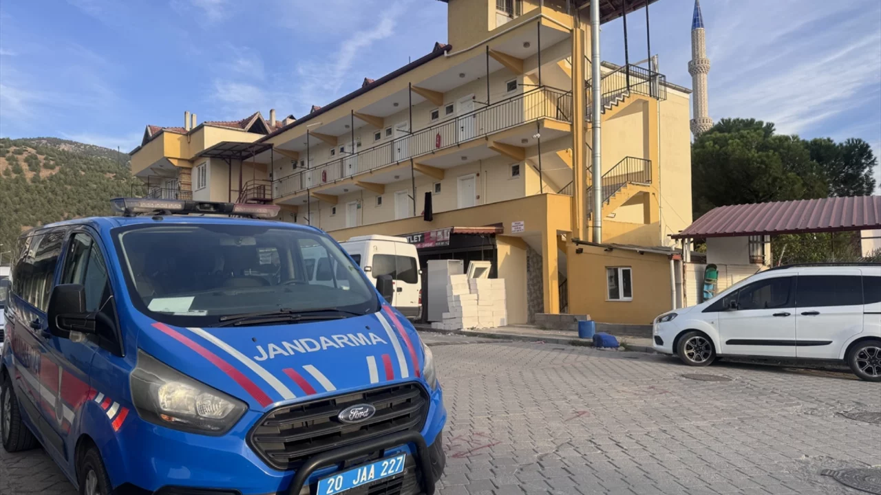 Denizli'de pansiyonda kalan yaşlı &ccedil;iftten acı haber: Banyoda &ouml;l&uuml; bulundular