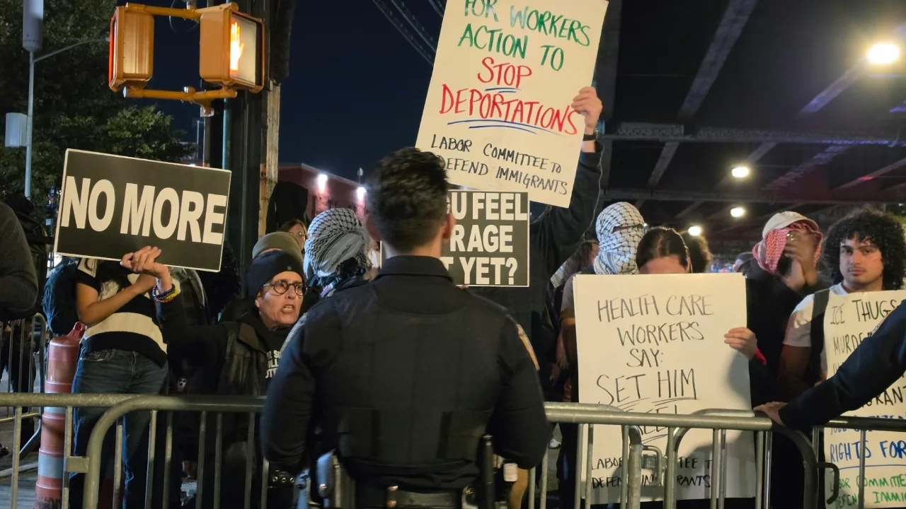 New York'ta ICE ajanı g&ouml;&ccedil;meni vurdu