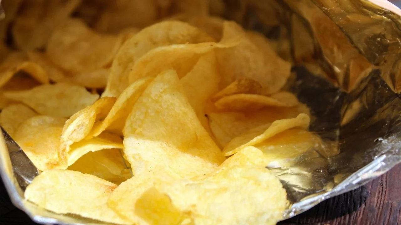 54 yıllık &uuml;nl&uuml; cips markası iflas etti