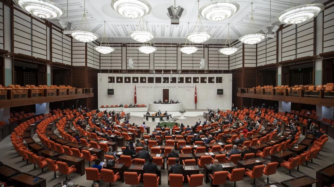 9 maddelik fon yasası teklifi Meclis'te!