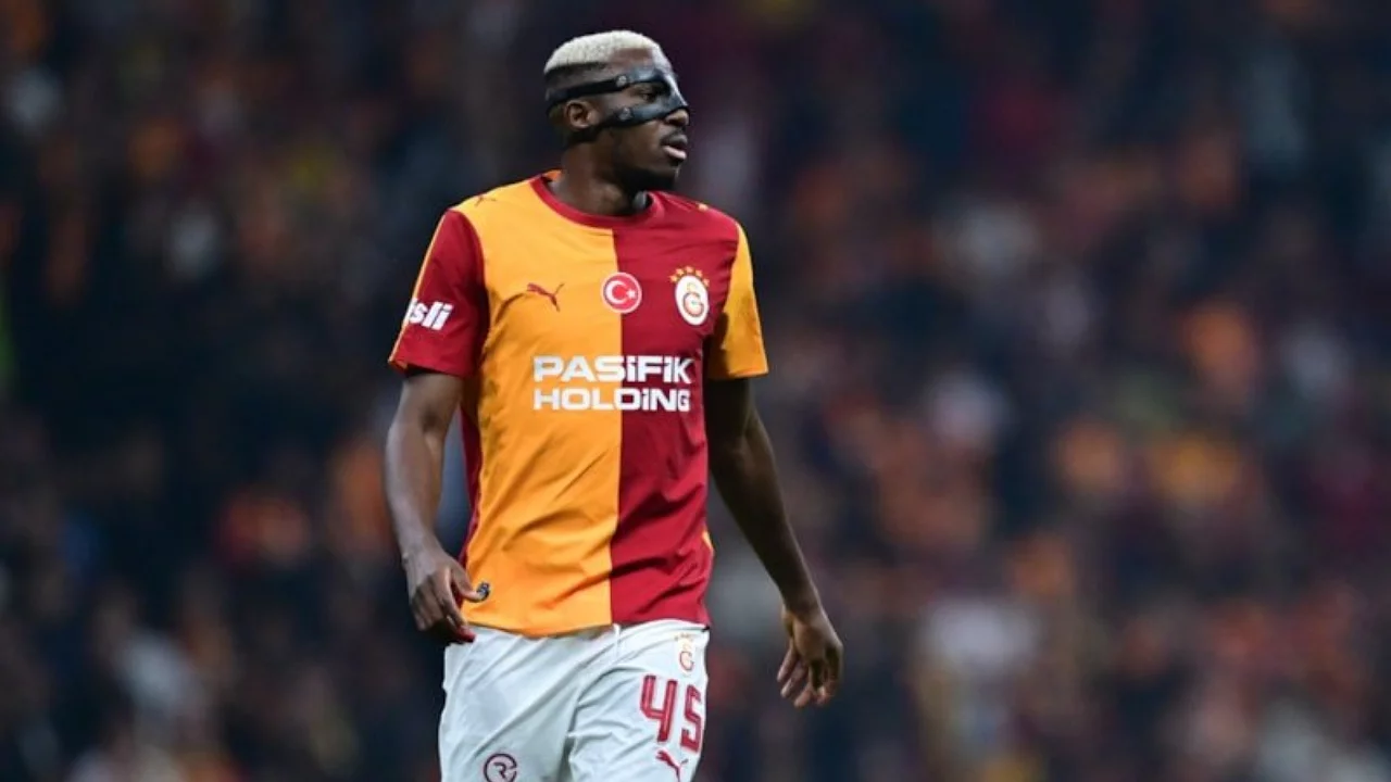Osimhen'den Barcelona maçı öncesi mesaj: "Hazırız!"