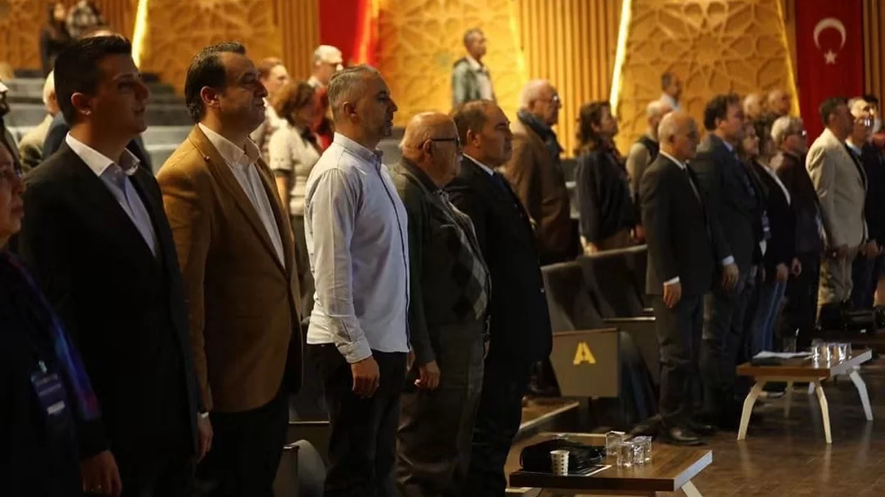 Bursa'nın bilinmeyen ge&ccedil;mişi masaya yatırılıyor!