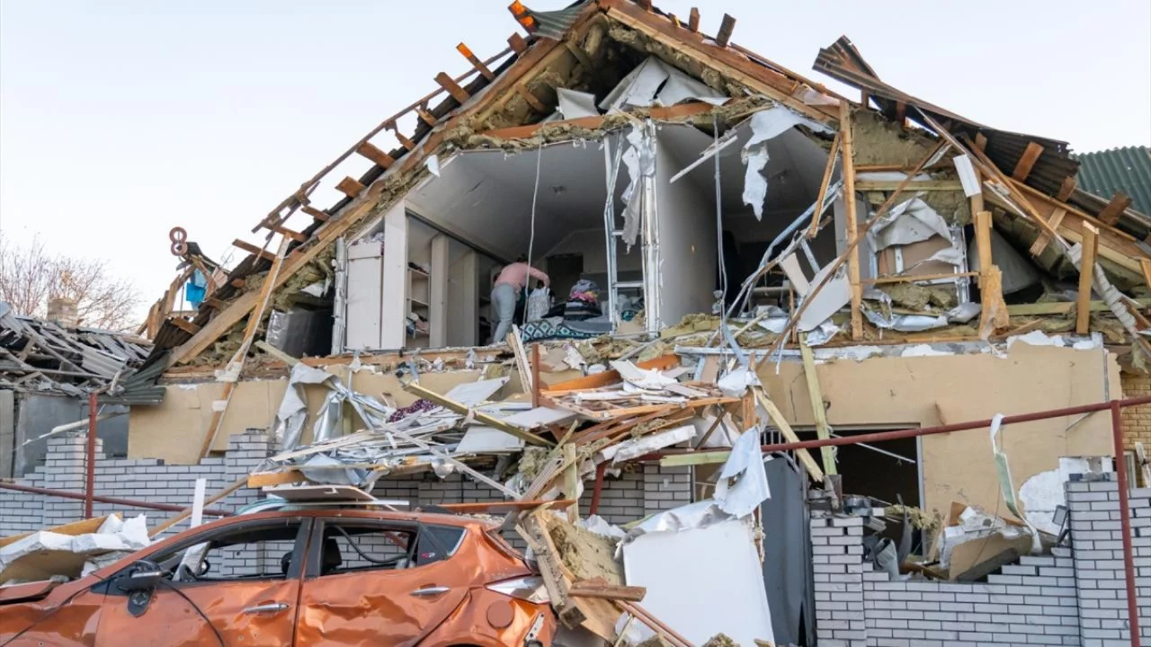 Ukrayna: Rusya'nın Zaporijya kentine d&uuml;zenlediği saldırıda 8 kişi &ouml;ld&uuml;