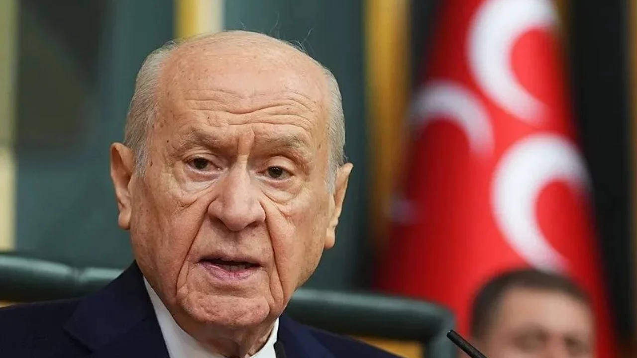 Devlet Bah&ccedil;eli: "Bakanlarımıza su&ccedil;lama yapmak siyasete ihanettir"