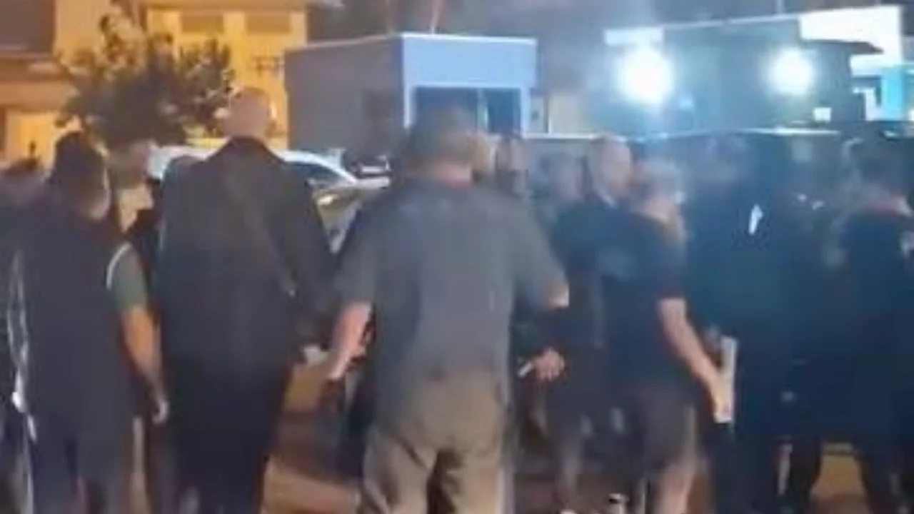Bursa'da vatandaşlar peşinden koştu! S&uuml;r&uuml;c&uuml; yasal sınırın 3 katı alkoll&uuml; &ccedil;ıktı