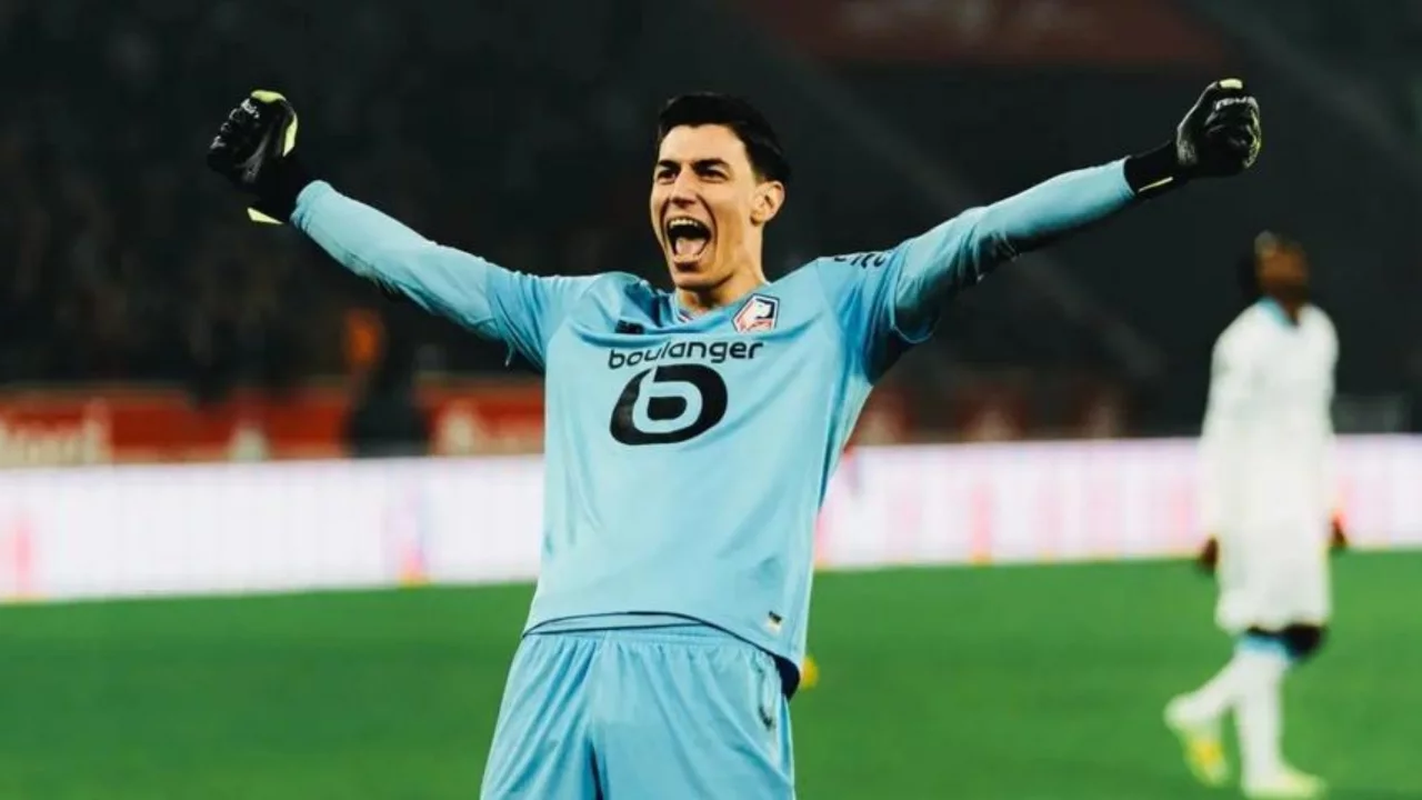 Berke &Ouml;zer herkesi geride bıraktı! Ligue 1'de zirveye &ccedil;ıktı