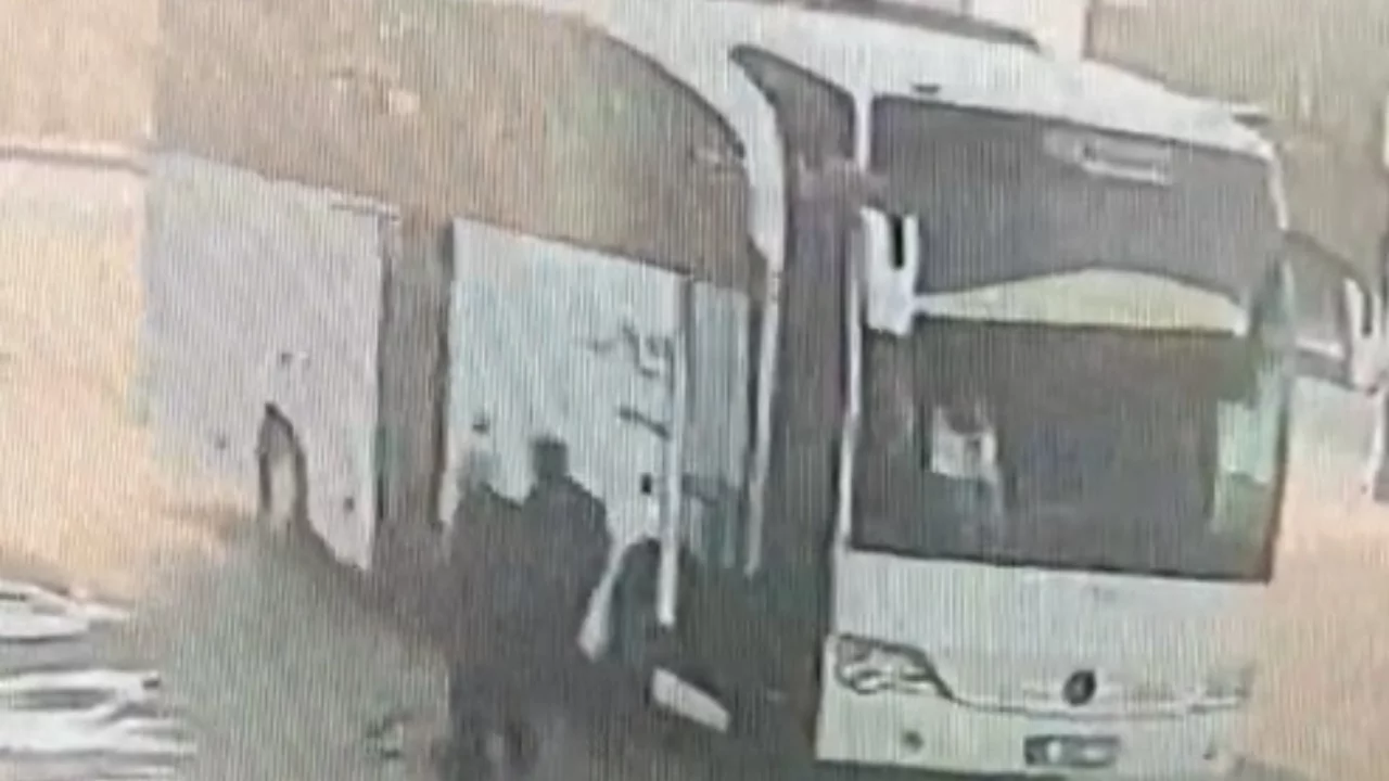 11 kişinin can verdiği kazadan yeni g&ouml;r&uuml;nt&uuml;ler! Bursa'daki mola anları ortaya &ccedil;ıktı...