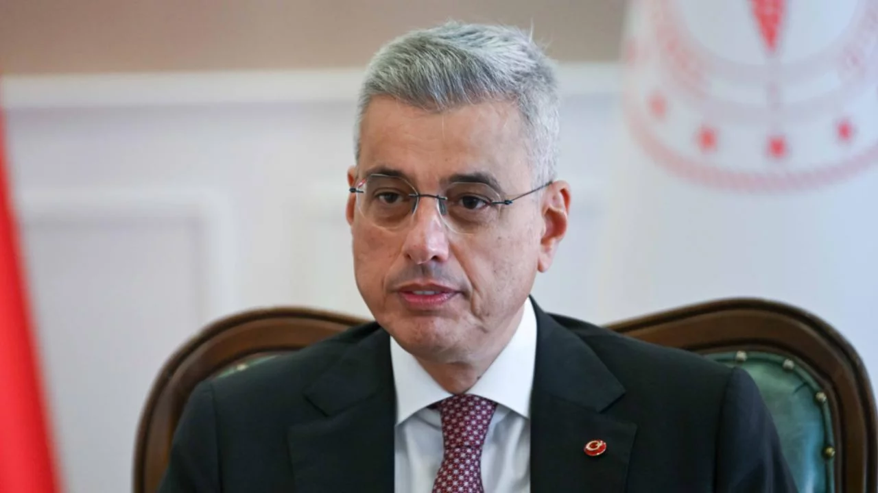 Sağlık Bakanı Memişoğlu, 81 ilin sağlık m&uuml;d&uuml;rleriyle bir araya geldi: Yeni d&ouml;nem mesajı