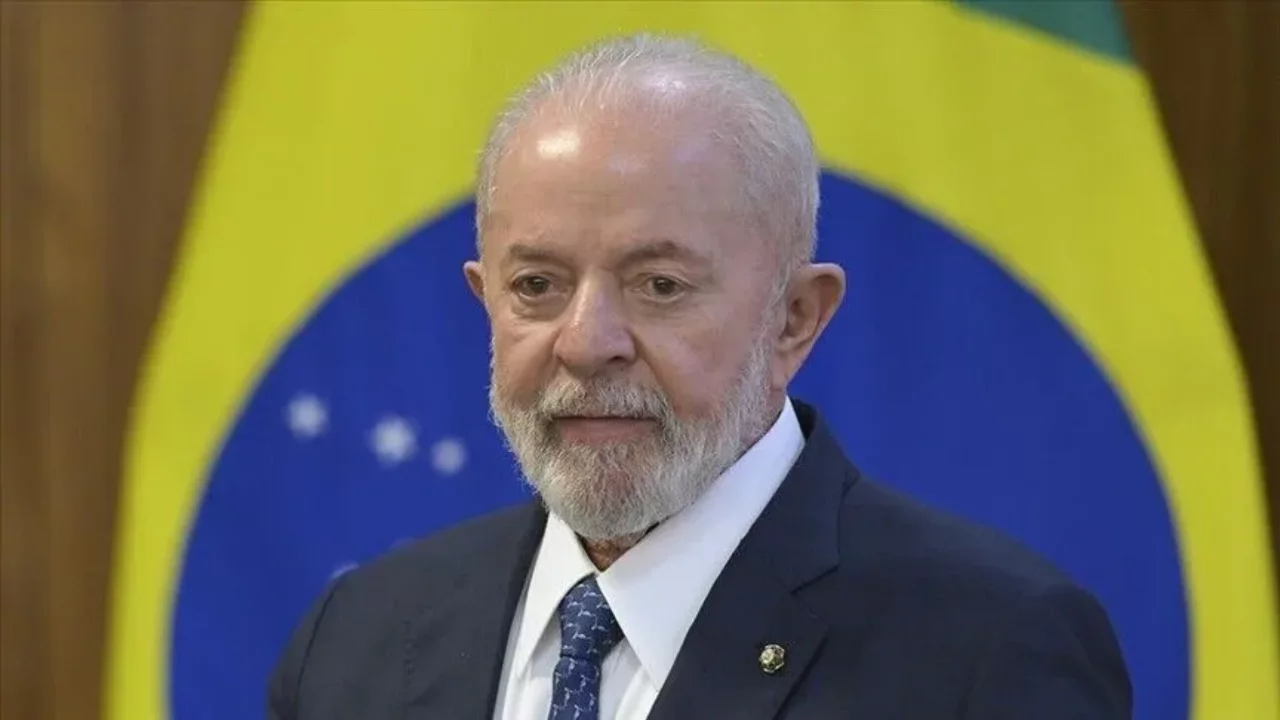 Brezilya'da binlerce kişi Devlet Başkanı Lula da Silva'ya destek mitinginde buluştu