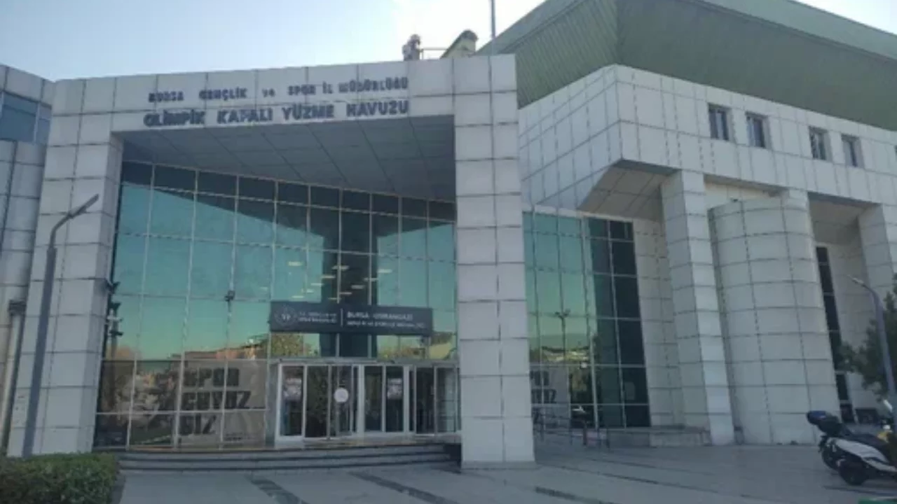 Bursa'da TOHM binası için ihale! Yangın hasarı giderilecek, çatı ve kış bahçesi yapılacak