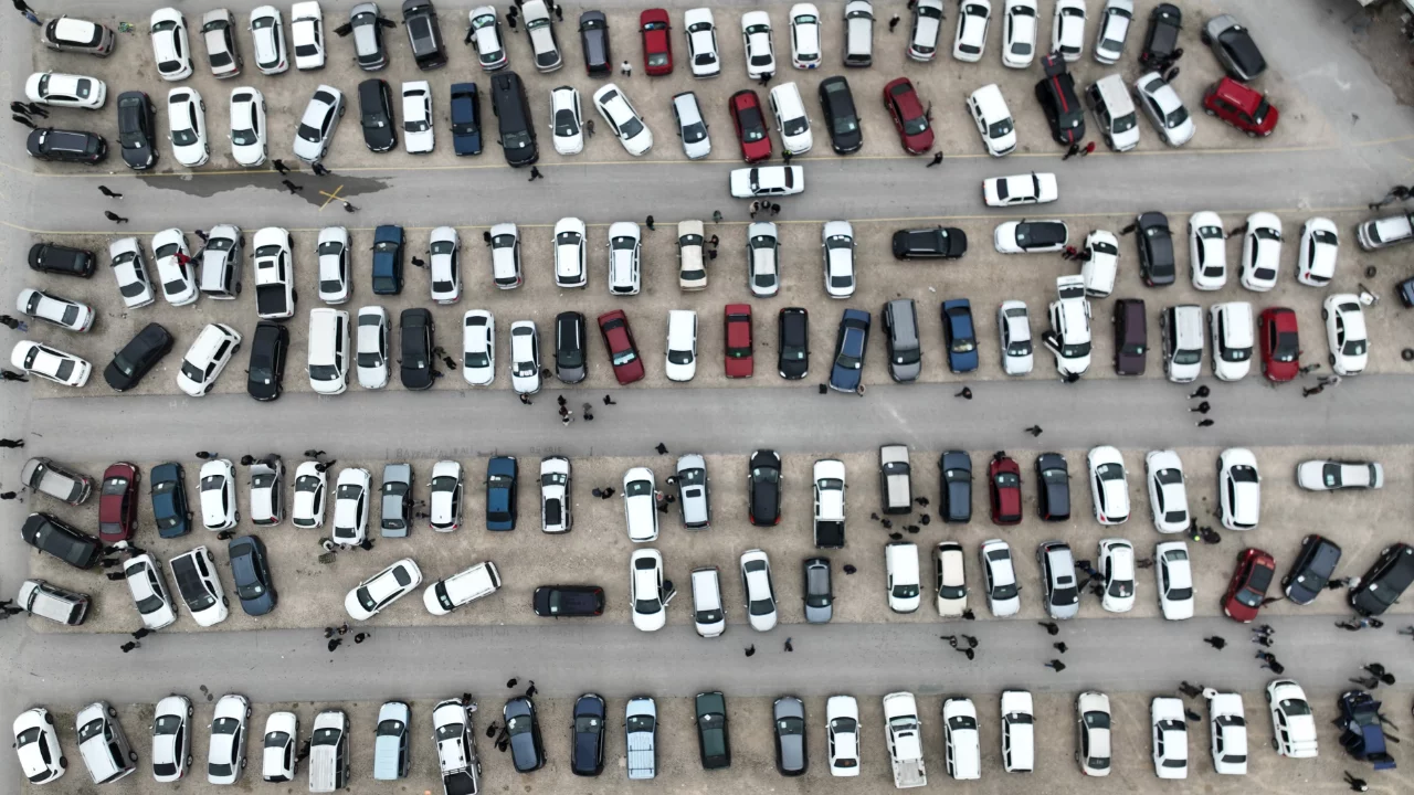İkinci El Araçta Kilometre Oyunu İddiası! Yargıtay'dan Yeni Karar