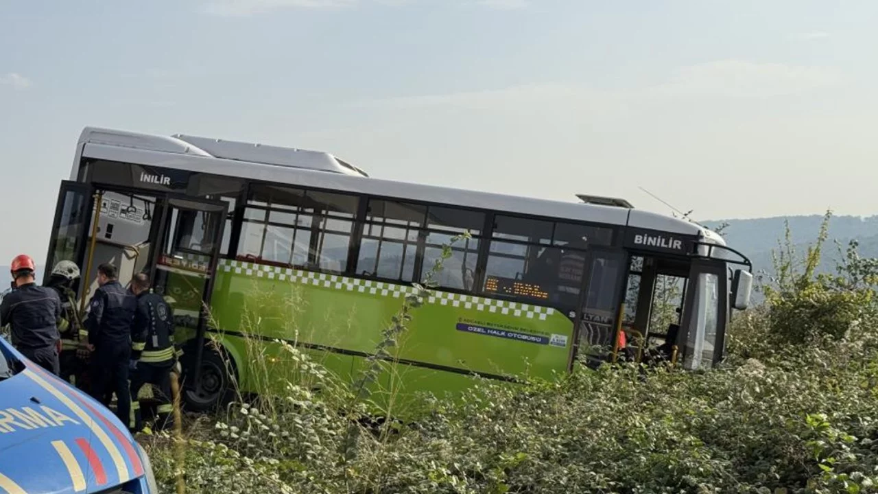 Yolculuk korkun&ccedil; bitti! Otob&uuml;s&uuml; park edip indi, hayatını kaybetti!