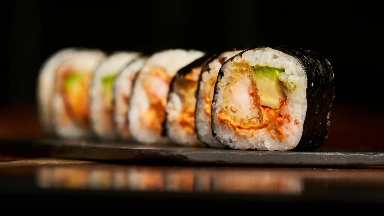 Evde Sushi Nasıl Yapılır? İşte Pratik ve Lezzetli Sushi Tarifi