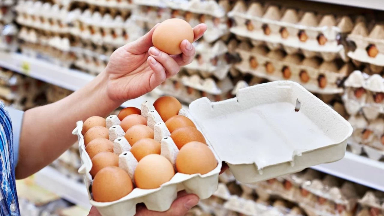 Ukrayna'dan gelen yumurtalarda alarm! Raflardan toplatılıyor