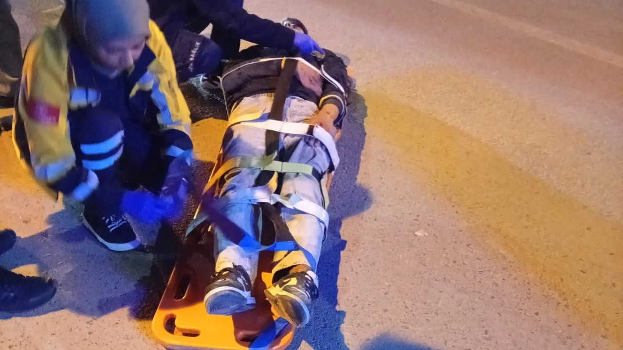 Devrilen motosikletin sürücüsü yaralandı