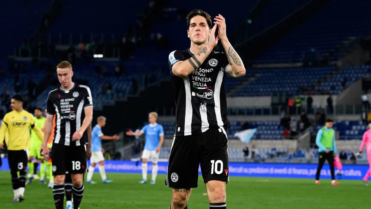 Nicolo Zaniolo: "Galatasaray'da inanılmaz bir taraftar desteği var" 