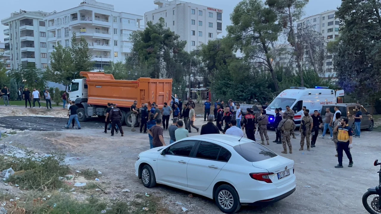 Şanlıurfa'da polisle çatışan firari şüpheli canına kıydı