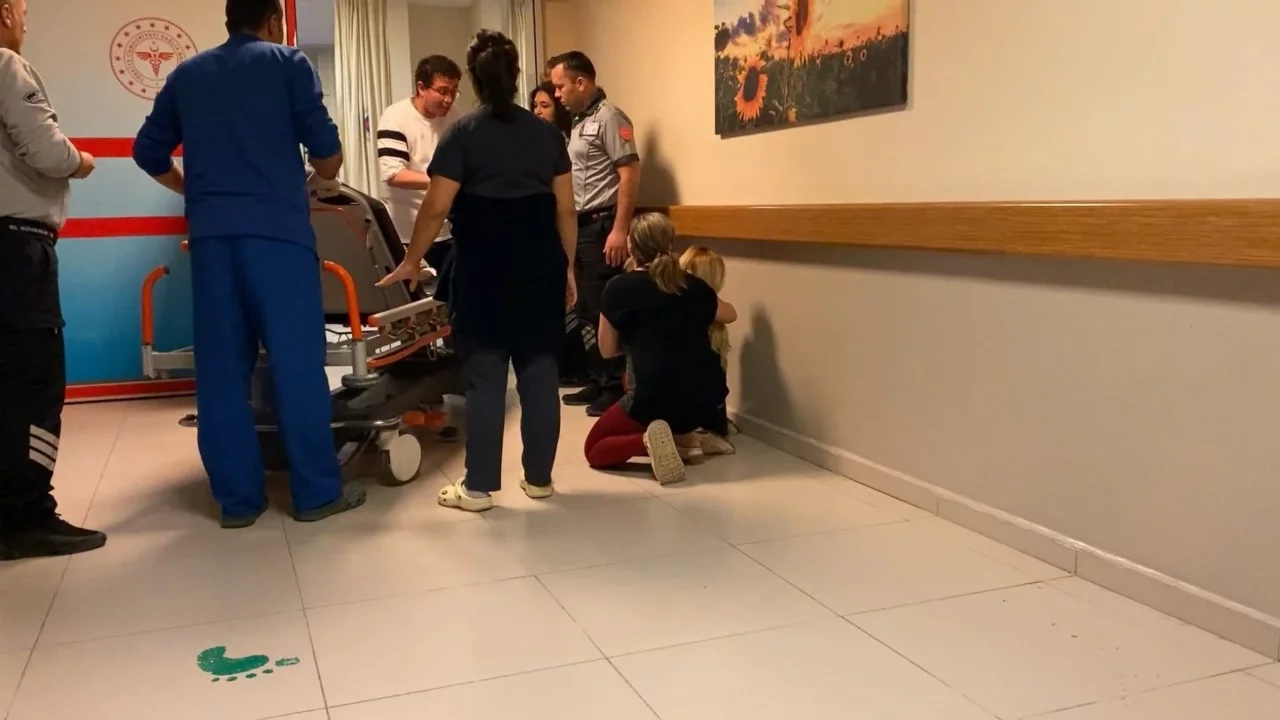 Bursa'da korku dolu anlar! &Ccedil;ocuğun nefes borusuna misket ka&ccedil;tı