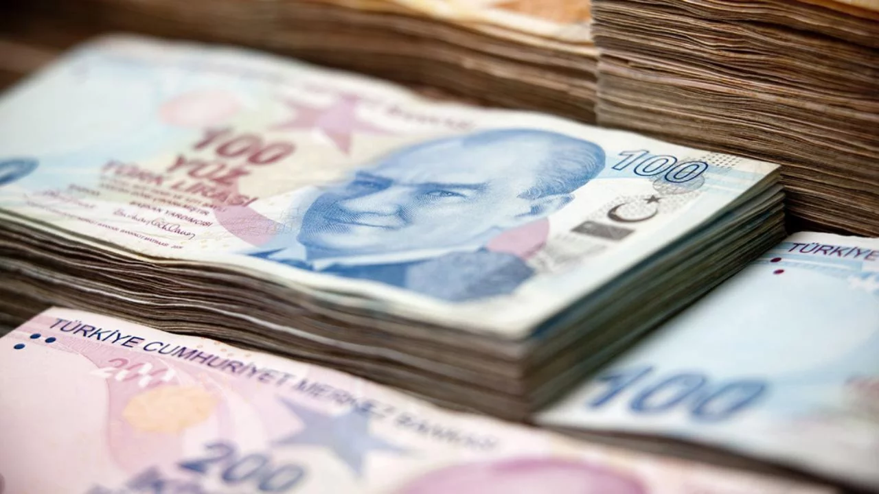 BES &ouml;demelerine ara verenler dikkat! Birikimler ve emeklilik hakkı ne olacak?