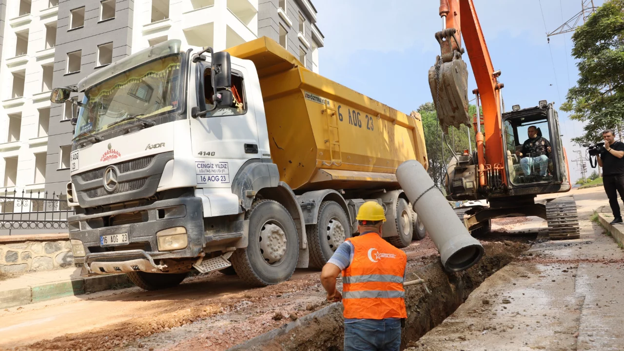 B&uuml;y&uuml;kşehir'den kış &ouml;ncesi altyapı mesaisi