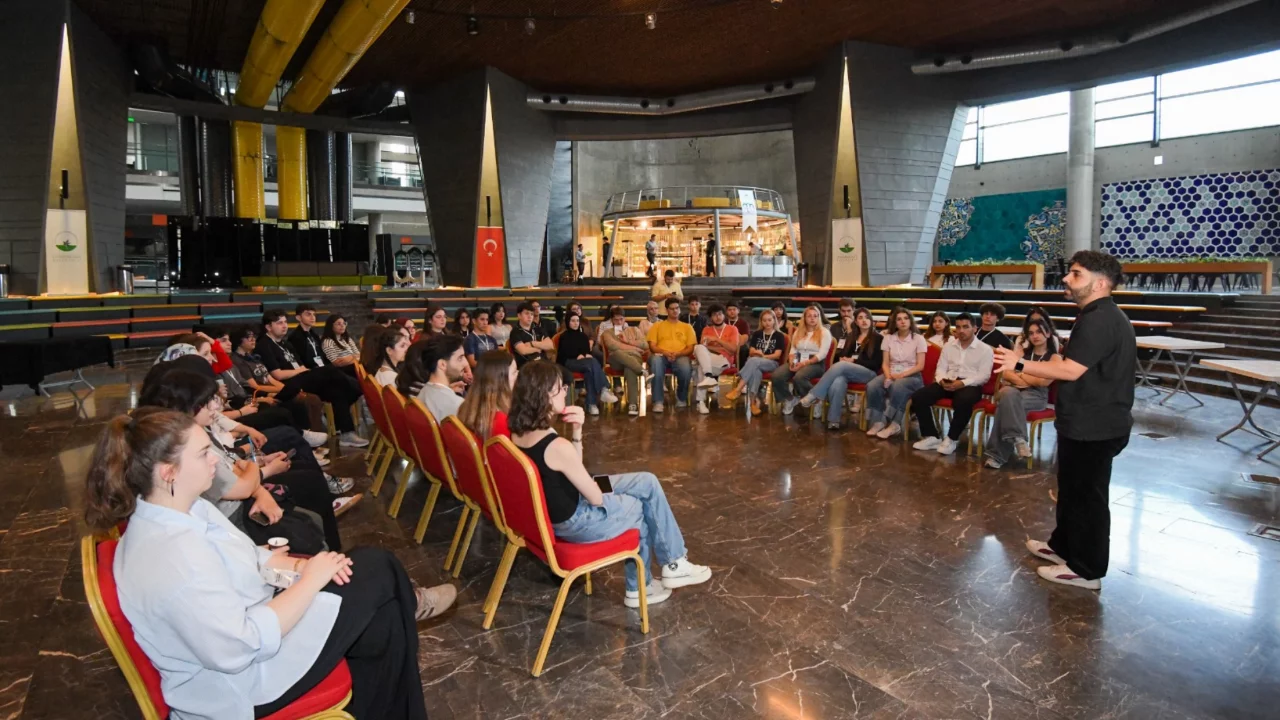 Osmangazi'de Gençlerden Kente Yenilikçi Çözümler
