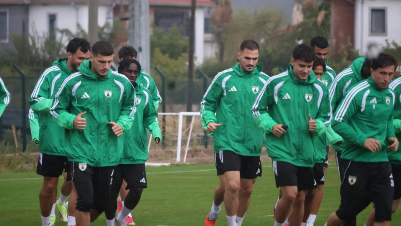 Muğlaspor Başkanı'ndan dikkat çeken sözler: Bursaspor'un Süper Lig hedefini vurguladı!
