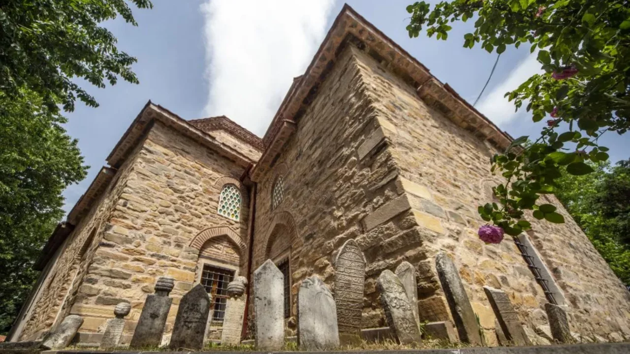 Tahta kılıç, dev geyik ve bir imparatorluğun doğuşu: Bursa'daki gizemli derviş...