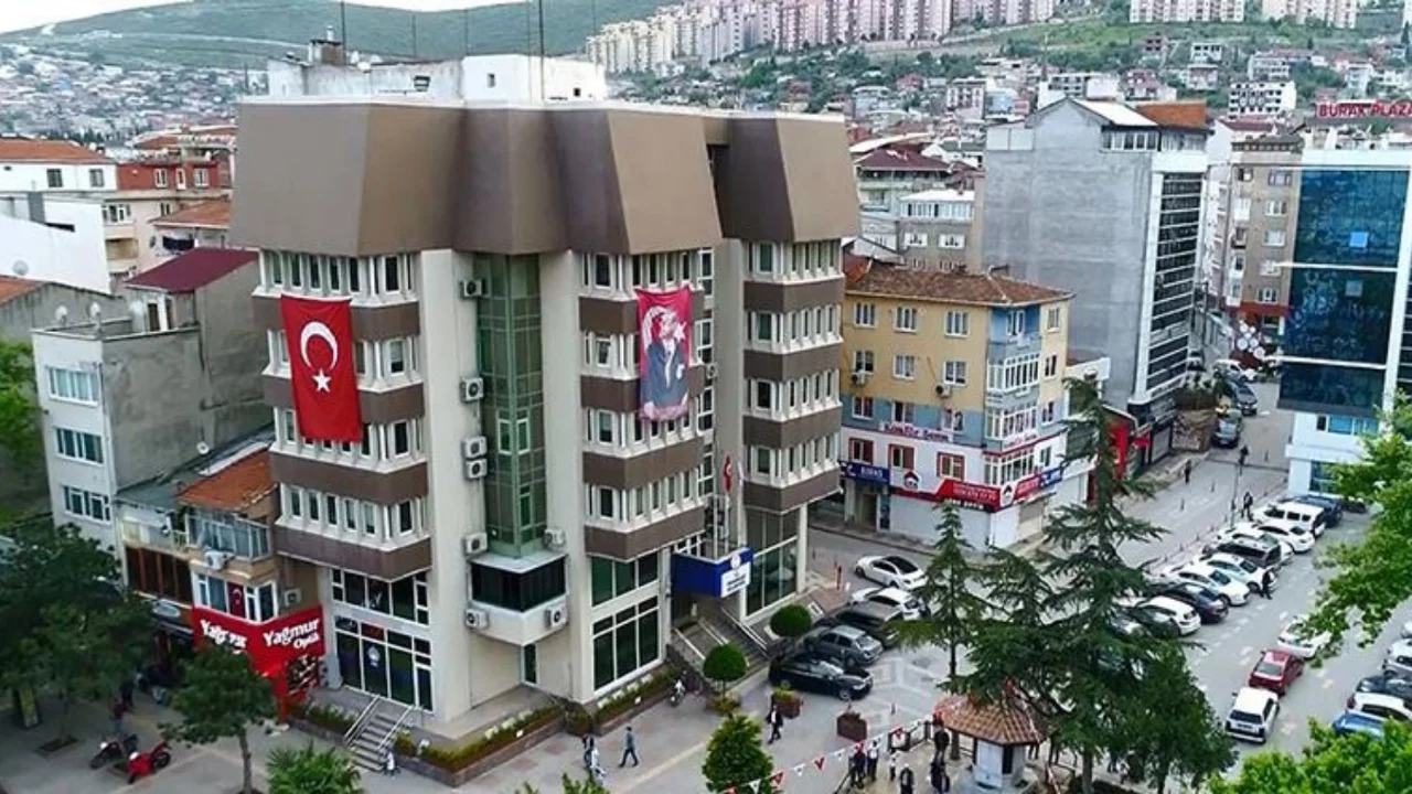 Orhangazi'den yüksek ruhsat ücretlerine tepki!