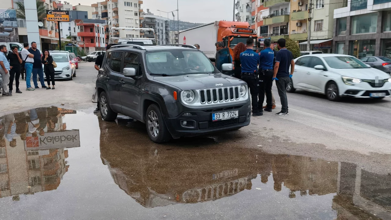 Mersin'de kayıp avukat alarmı! Otomobili bulundu, arama &ccedil;alışmaları yoğunlaştı