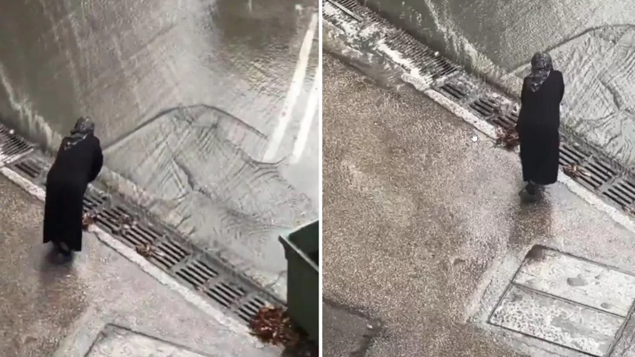 Şiddetli yağmura teslim olan kentte takdir toplayan görüntü! Bastonuyla yardıma koştu...