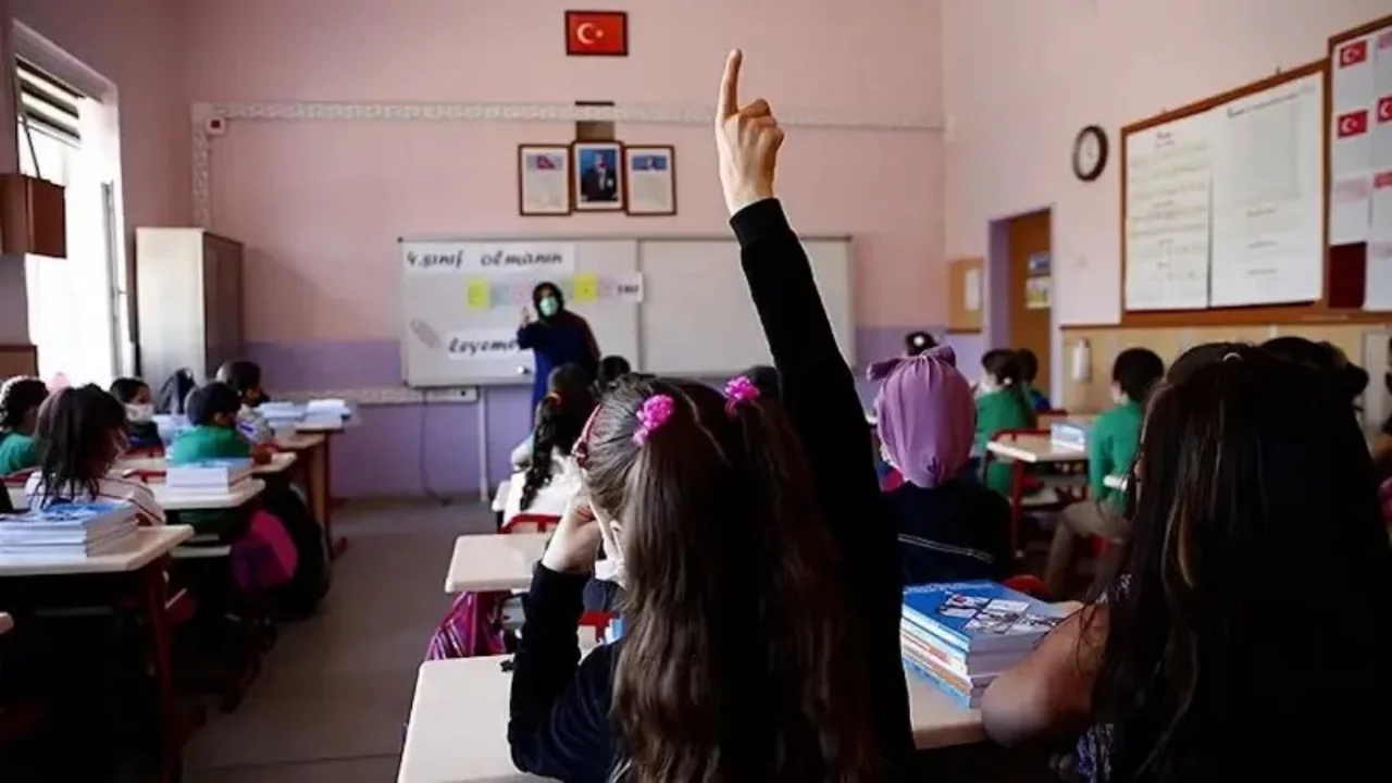 Yalova'da yarın okullar tatil mi? SON DAKİKA! Cuma günü Yalova'da okullar tatil mi? (YALOVA VALİLİĞİ)