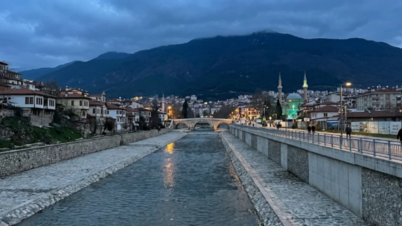 Bursa'da Hangi Dere Yatakları Var? Kent Merkezinden Geçen Dereler ve Taşkın Riski Taşıyan Bölgeler