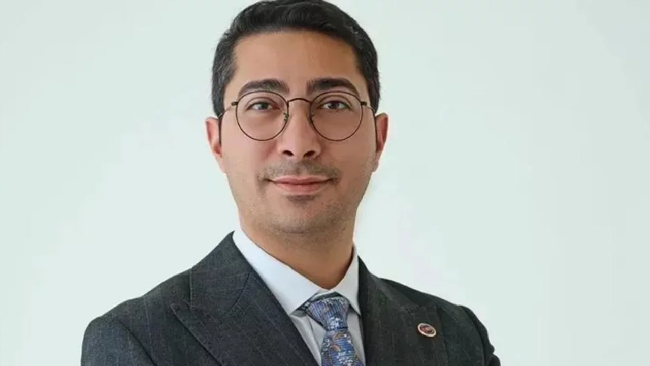 Damal Belediye Başkanı Kemal &Ccedil;amlıyurt g&ouml;revden alındı! R&uuml;şvet soruşturmasında 10 tutuklama