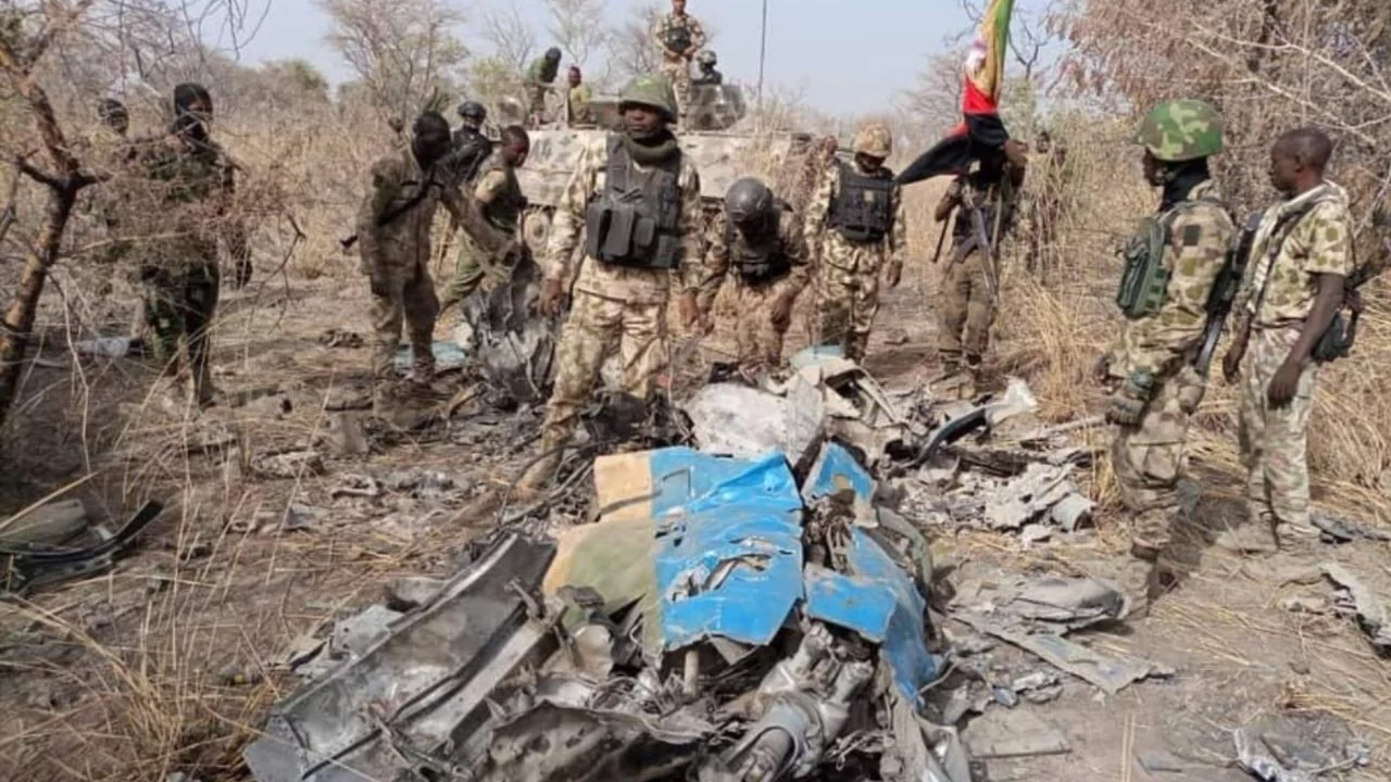 Nijerya'da Boko Haram'ın askeri üsse düzenlediği saldırıda 14 kişi öldü 